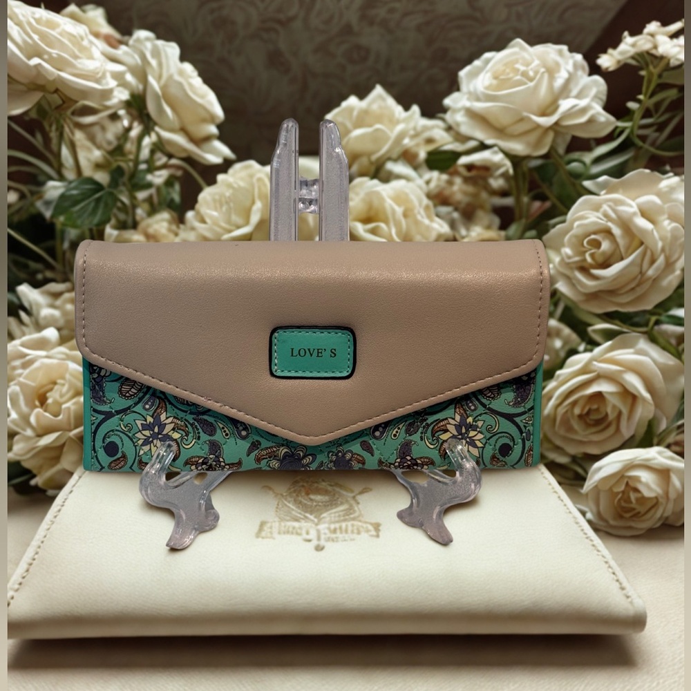 Vegan leather floral print Trifold Clutch Long wallet, green ivory & pink NWOT